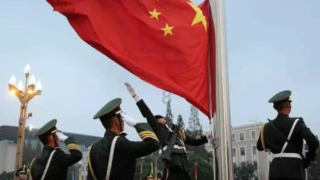 “我们将来也要做科学家!”这堂医学生科技志愿服务赢得满堂彩